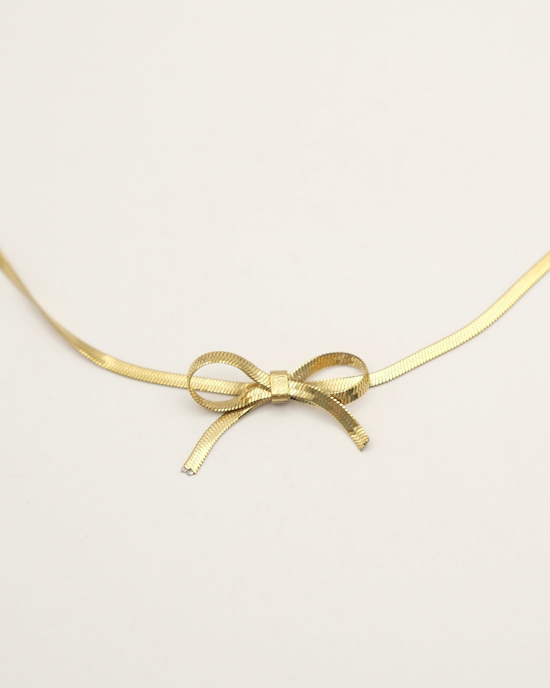 Ribbon Necklace