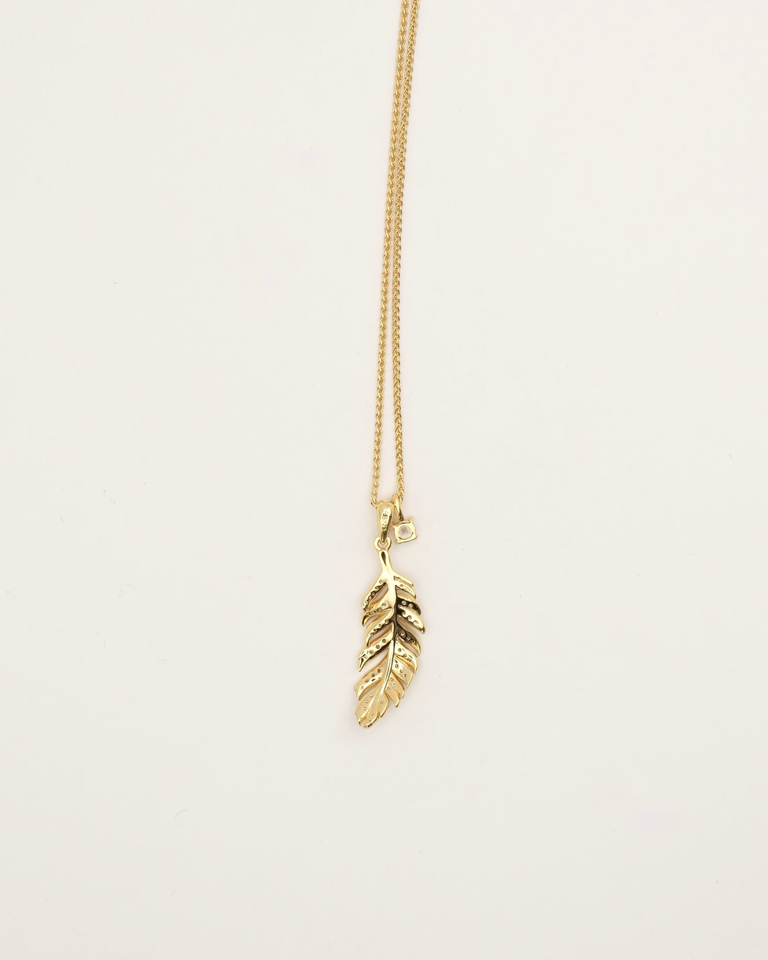 No.7 Glow Leaf Necklace