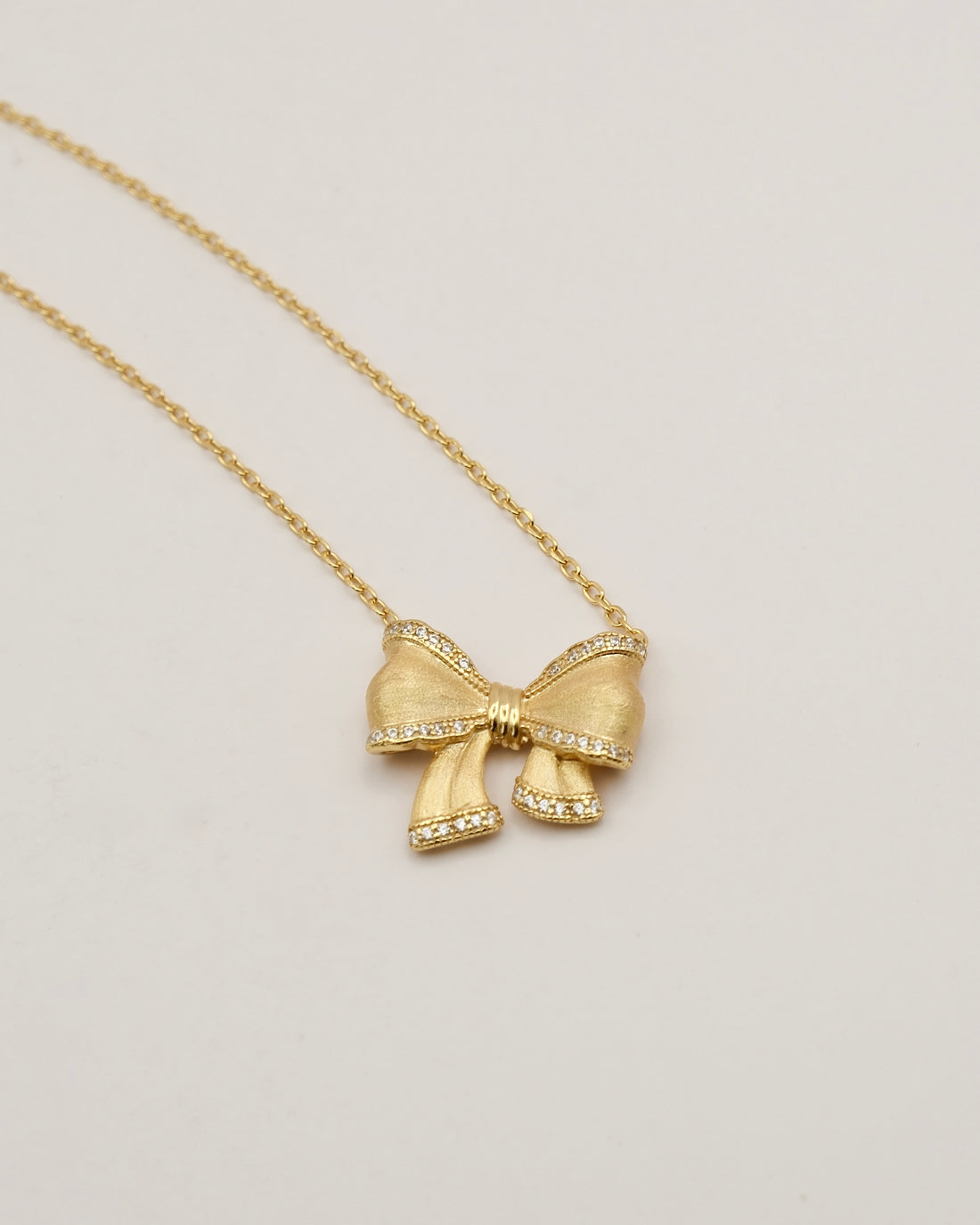 No.7 Glow Bow Necklace