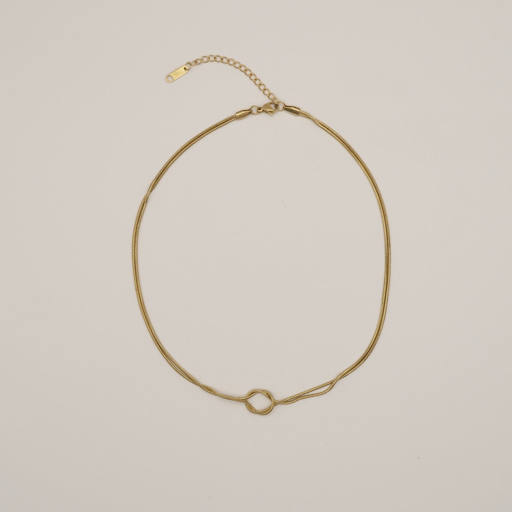 Loop Necklace