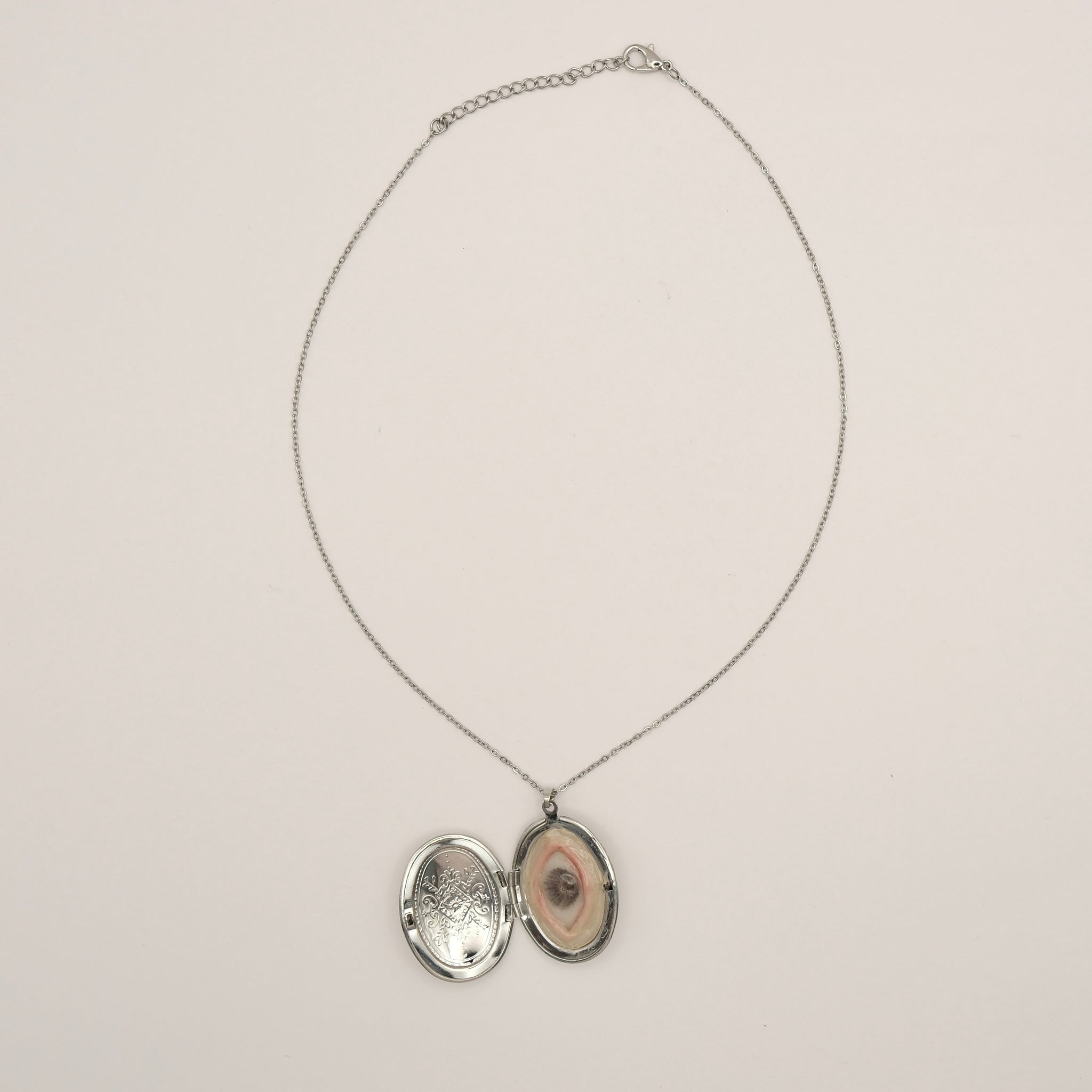 Carriable Lover Necklace- Brown Eye