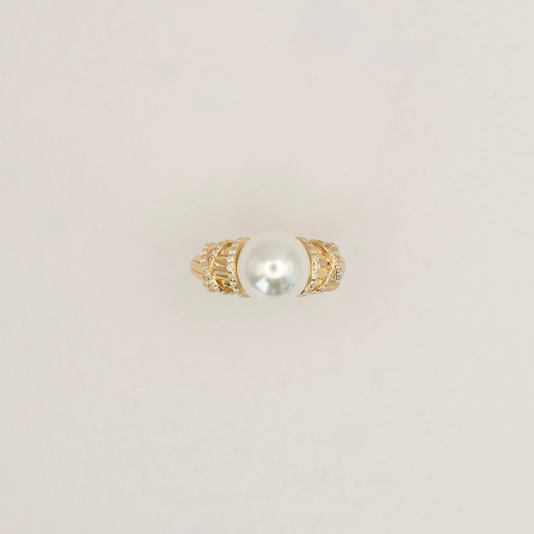 No.7 Pearl Halo Ring