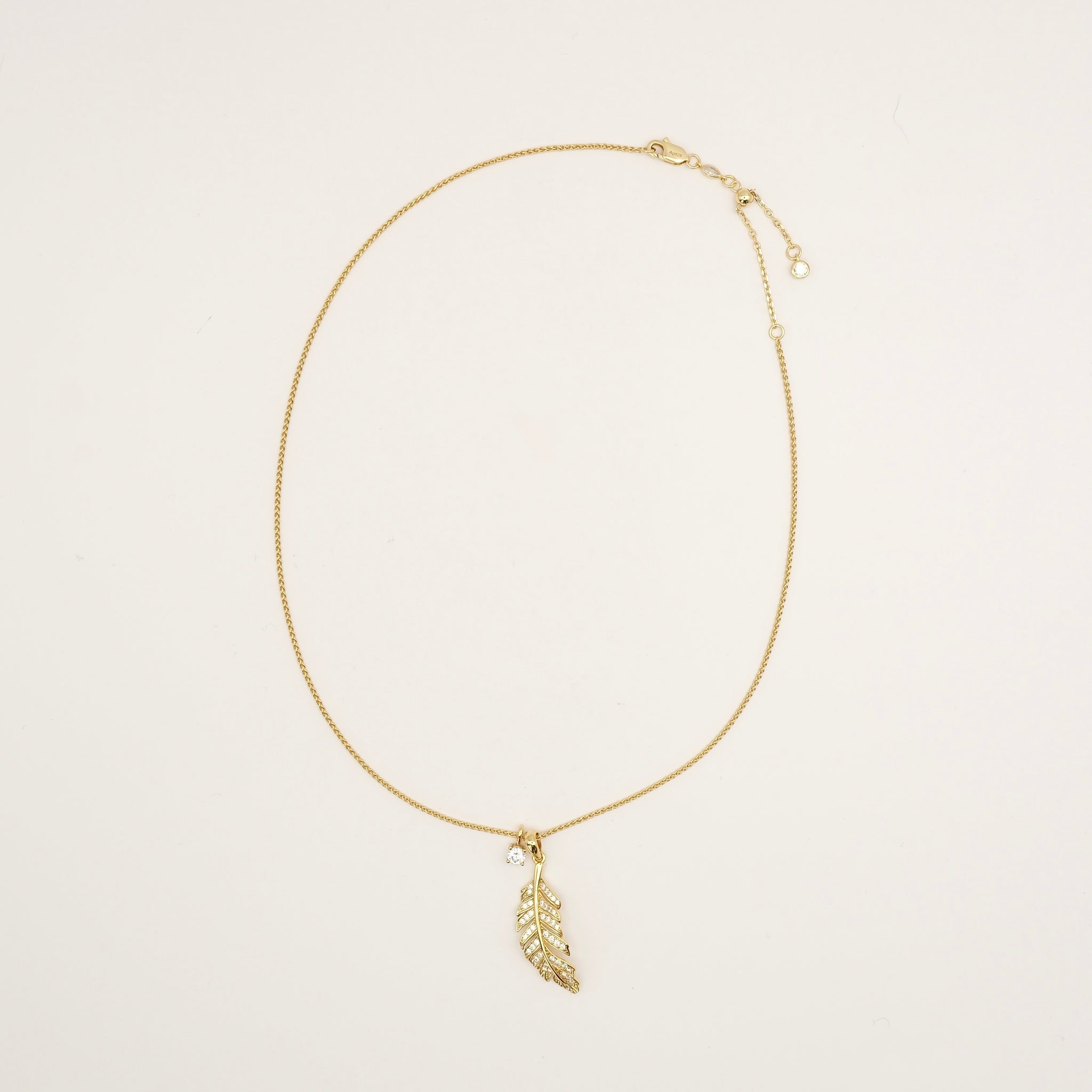 No.7 Glow Leaf Necklace